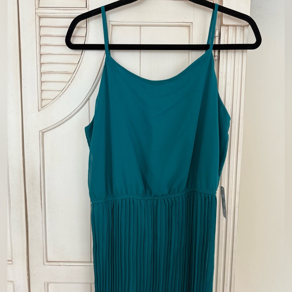 Elegant Teal Maxi Dress